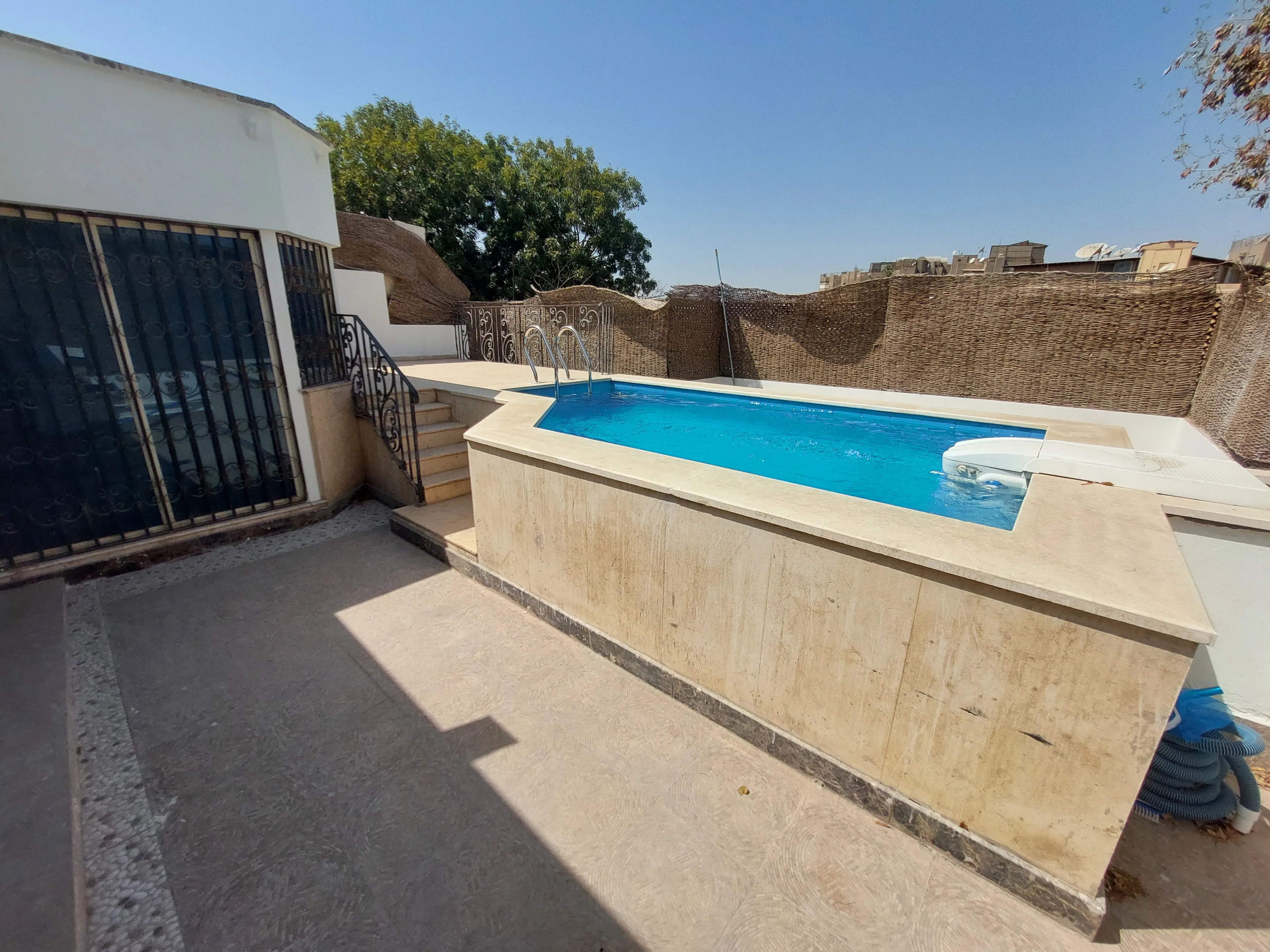 Penthouse With Swimming Pool For Rent in Maadi Degla Cairo Egypt