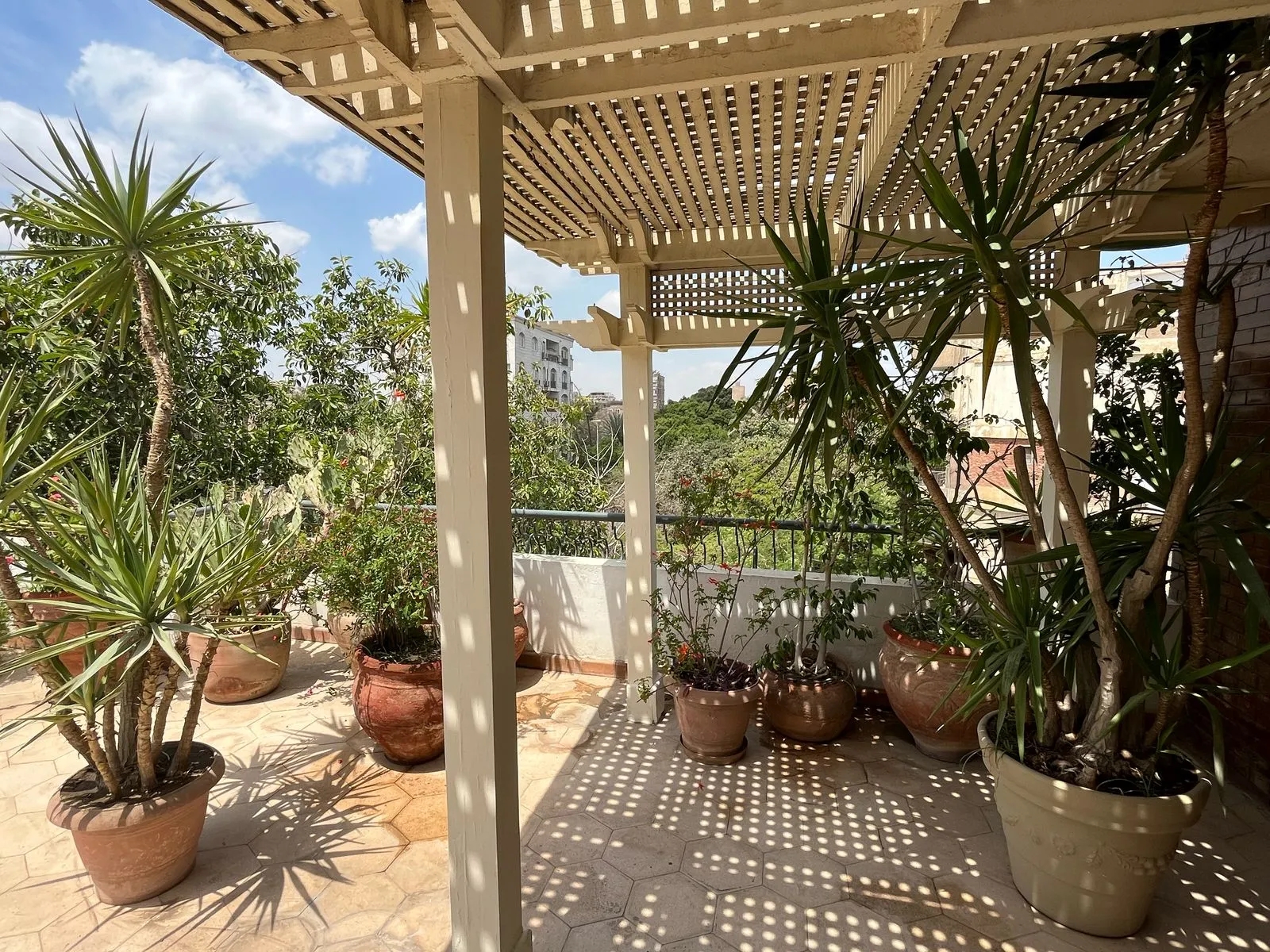 Fantastic Penthouse For Rent in Sarayat El Maadi Cairo Egypt