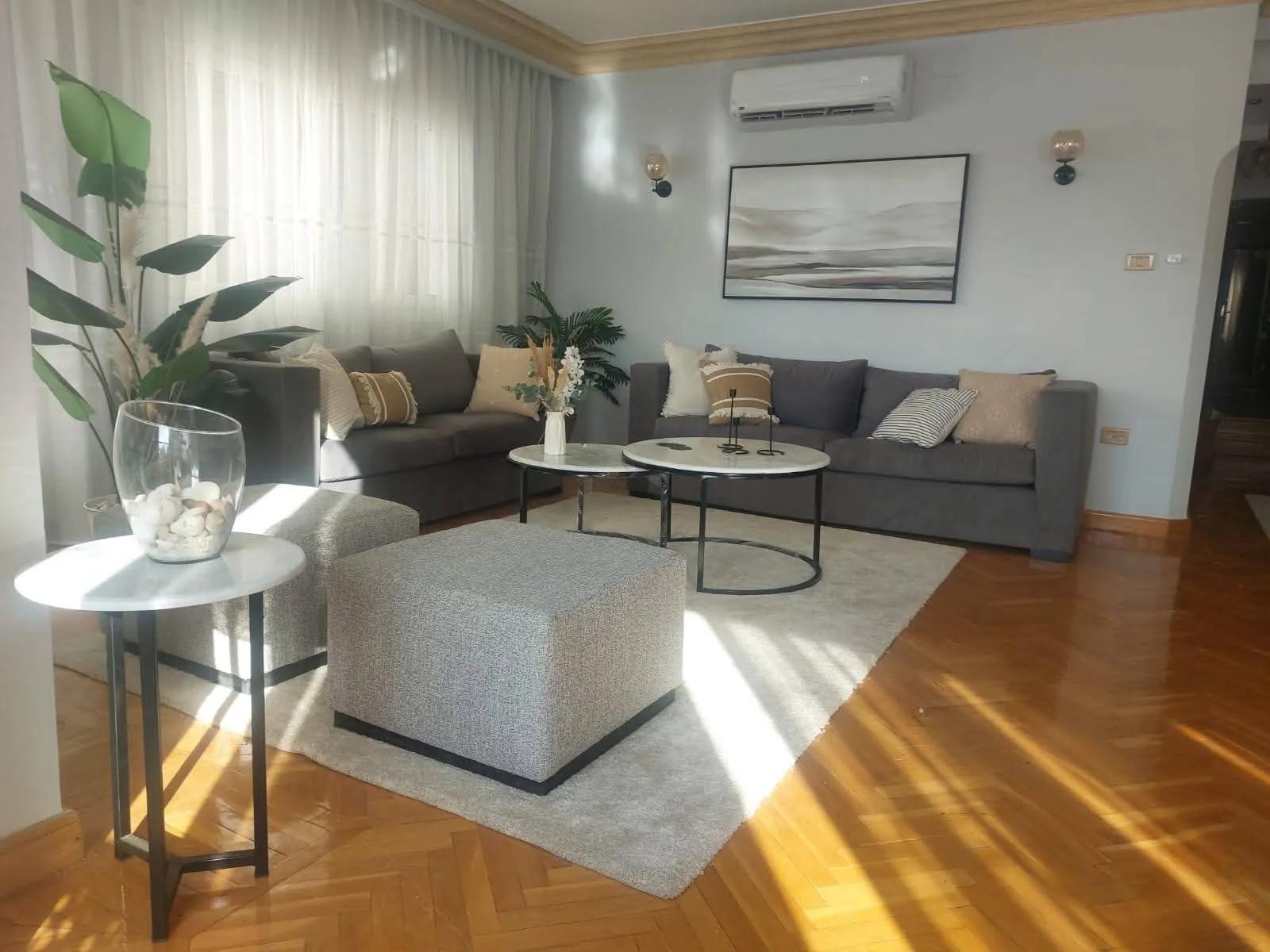 شقه مفروشه للايجار في دجله المعادي القاهره مصر 