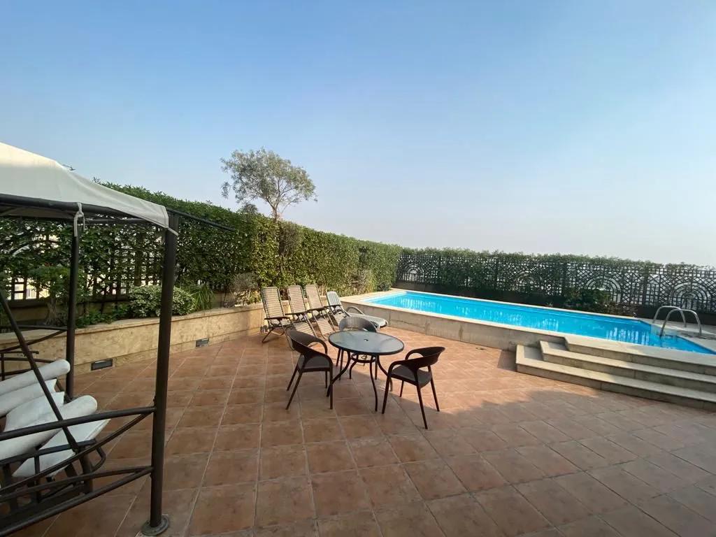 بنتهاوس للايجار في سرايات المعادي القاهره مصر