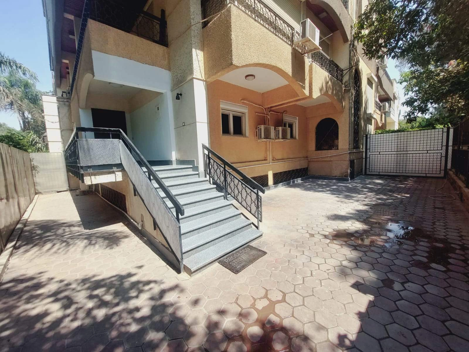  APARTMENT FOR SALE IN SARAYAT EL MAADI CAIRO EGYPT